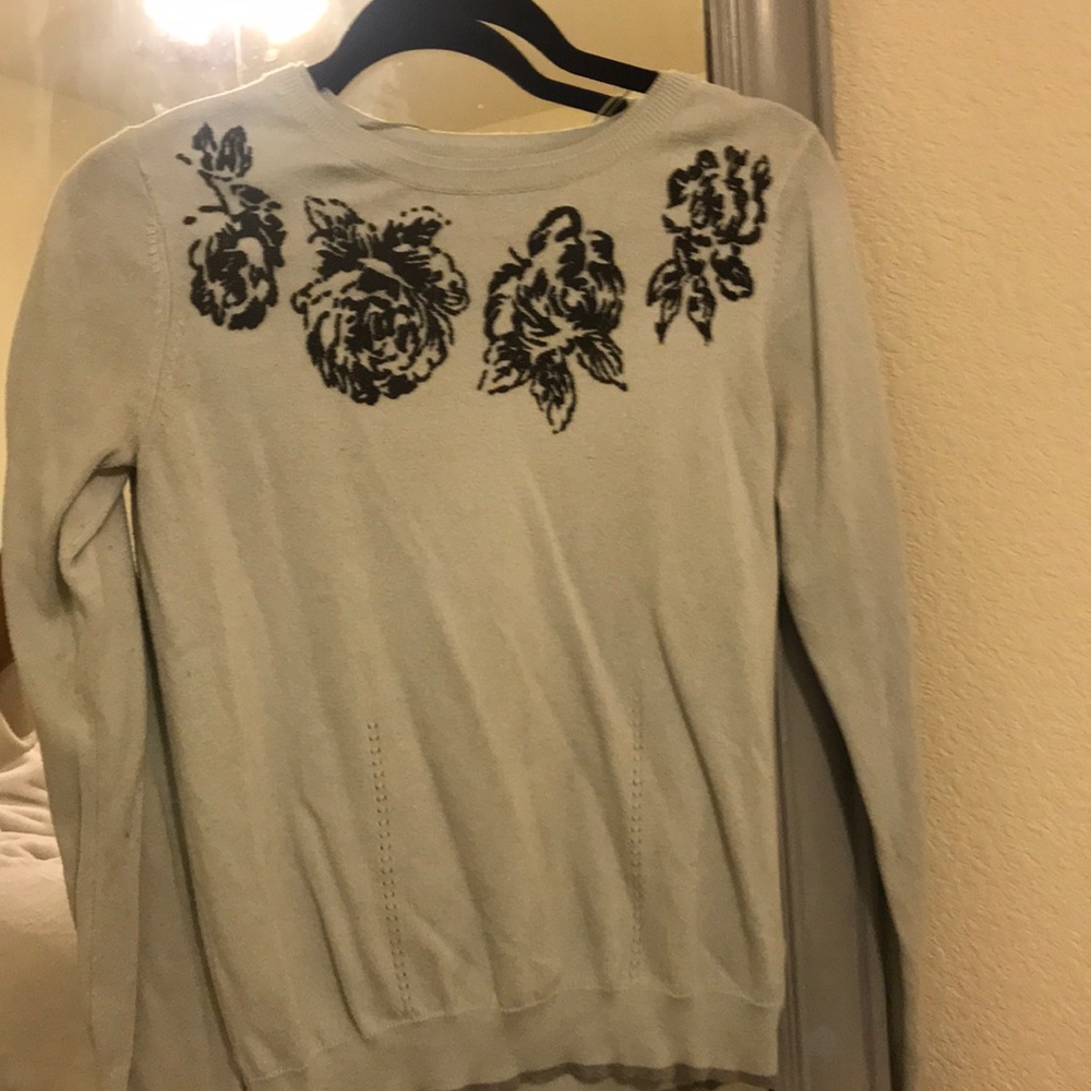 Elle flower detailed sweater